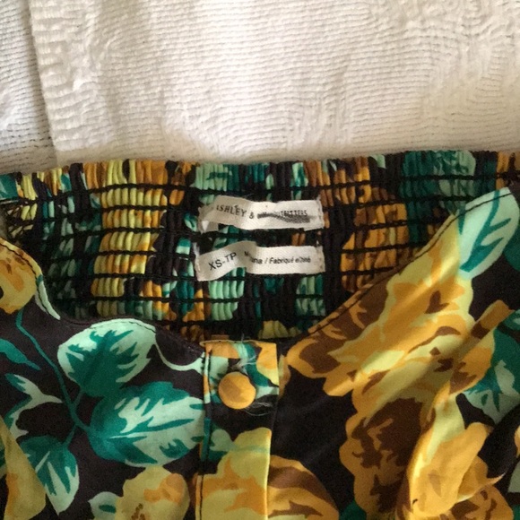 Lauren Ashley x urban outfitters floral cropped blouse - Picture 4 of 5